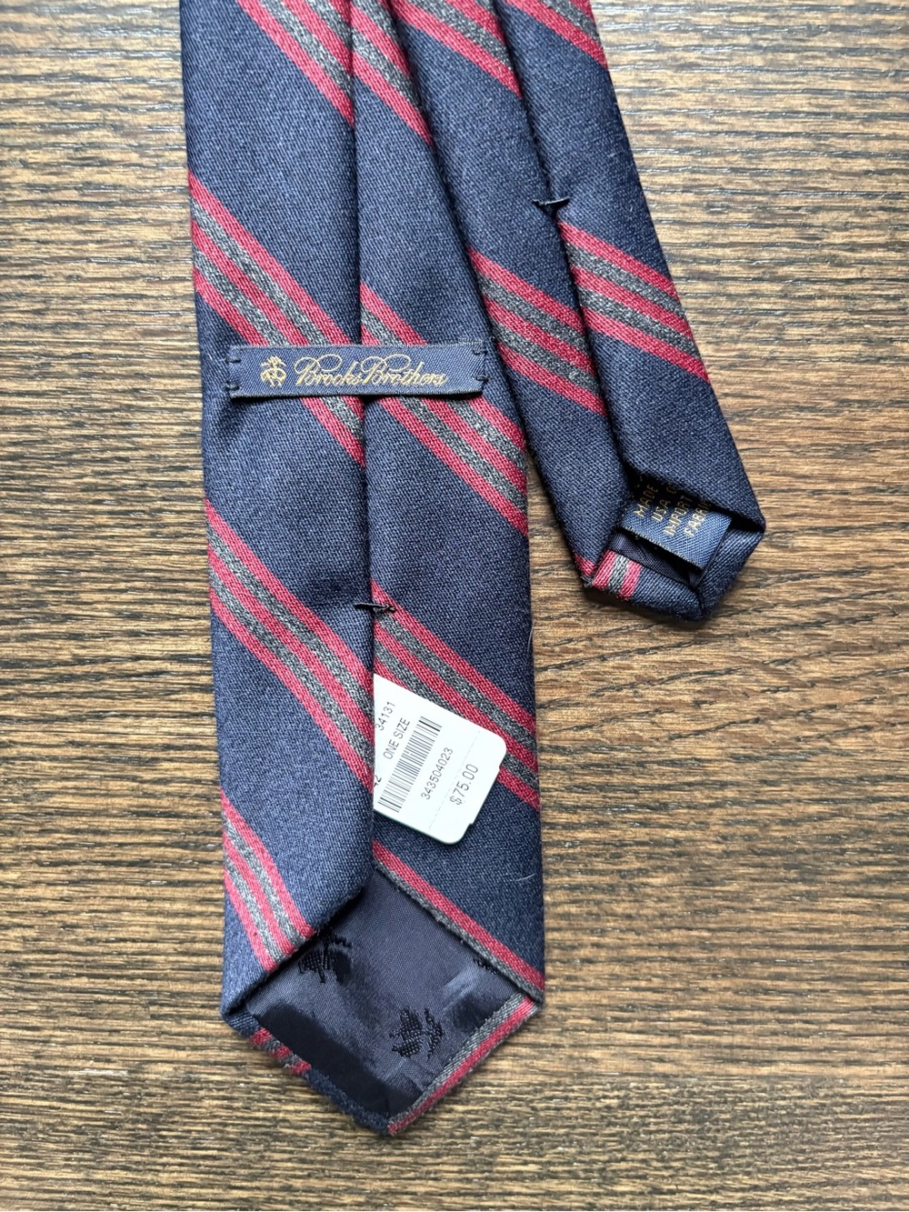BNWT Women's Brooks Brothers Burgundy/Navy Tie with Gray Stripes